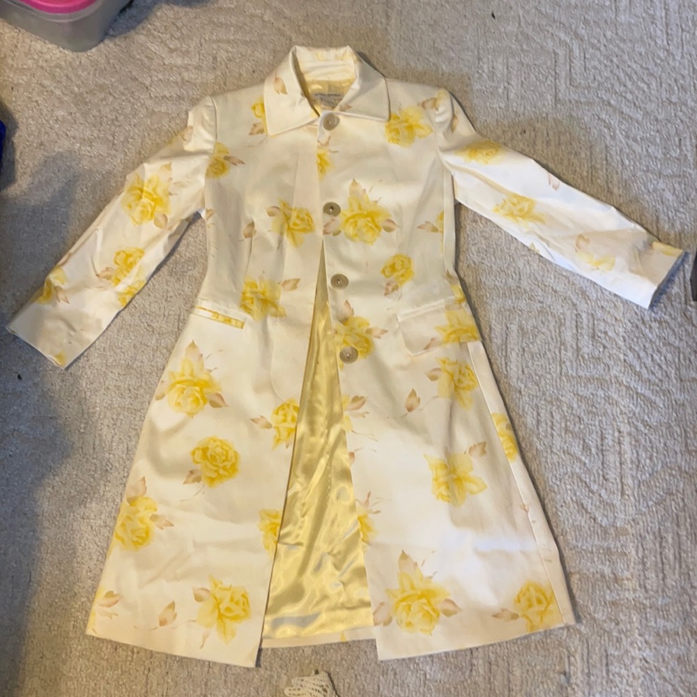 Hello Lovely Sunny Shoppers, stop by for this buy!